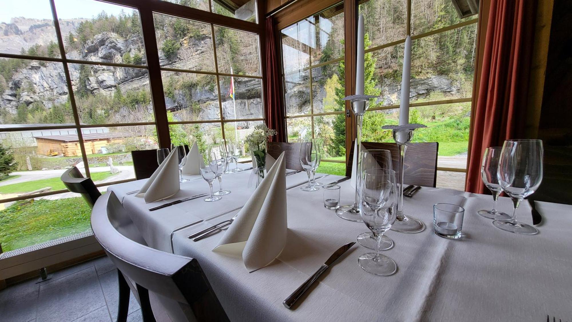 Huettenhotel Husky Lodge Muotathal Ngoại thất bức ảnh