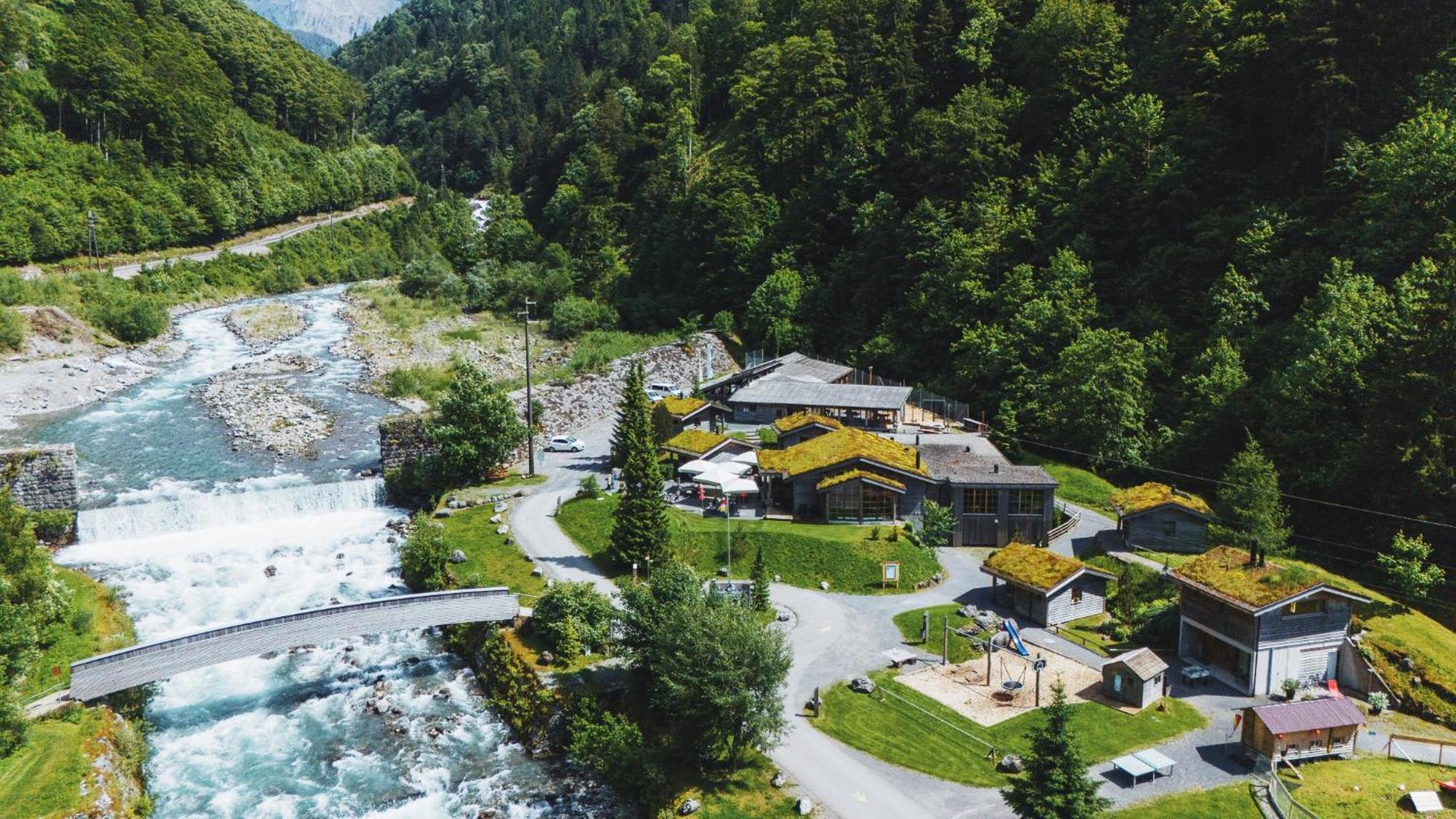 Huettenhotel Husky Lodge Muotathal Ngoại thất bức ảnh