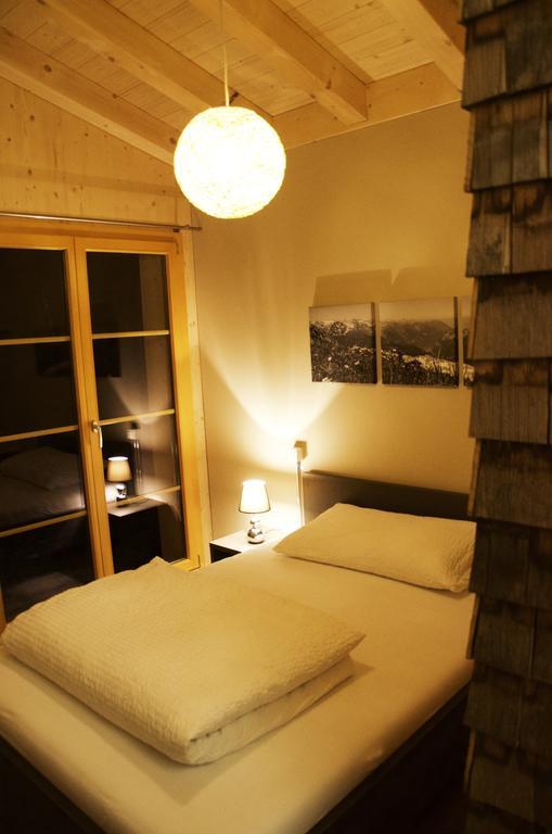 Huettenhotel Husky Lodge Muotathal Phòng bức ảnh